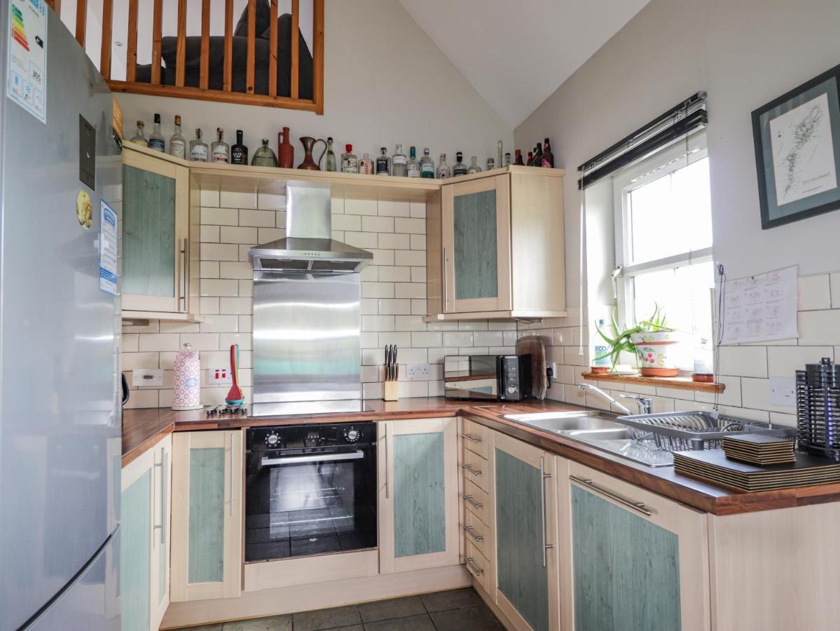 Ridge End Cottage Kilmaluag Экстерьер фото