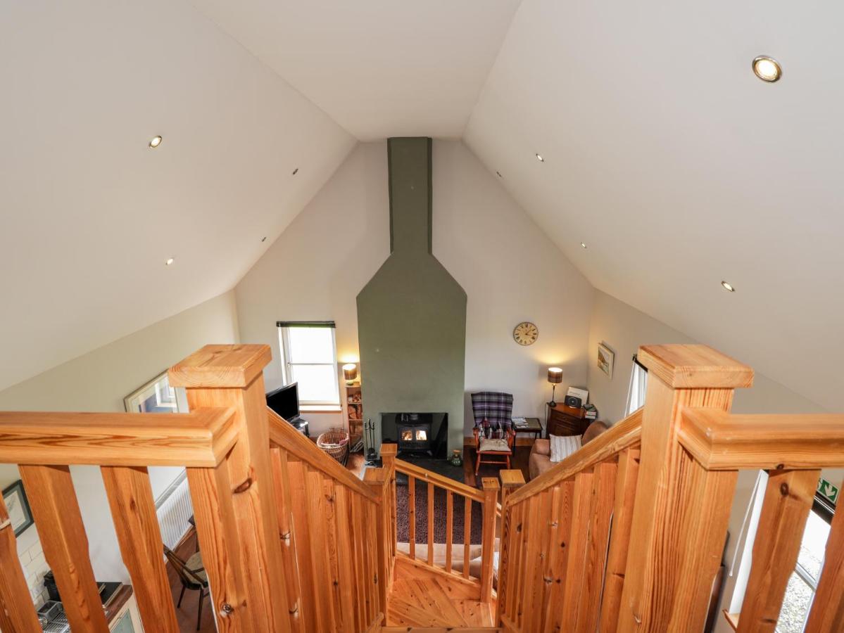 Ridge End Cottage Kilmaluag Экстерьер фото
