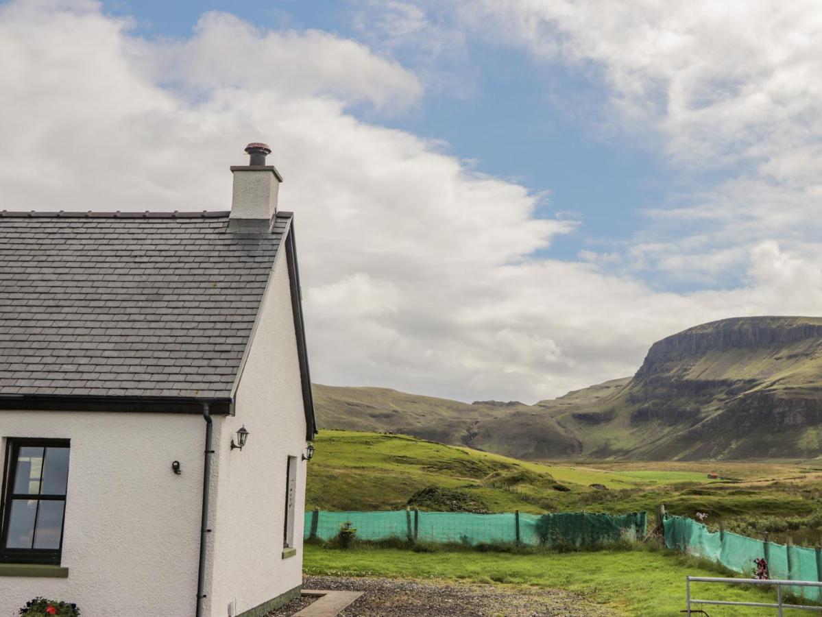 Ridge End Cottage Kilmaluag Экстерьер фото